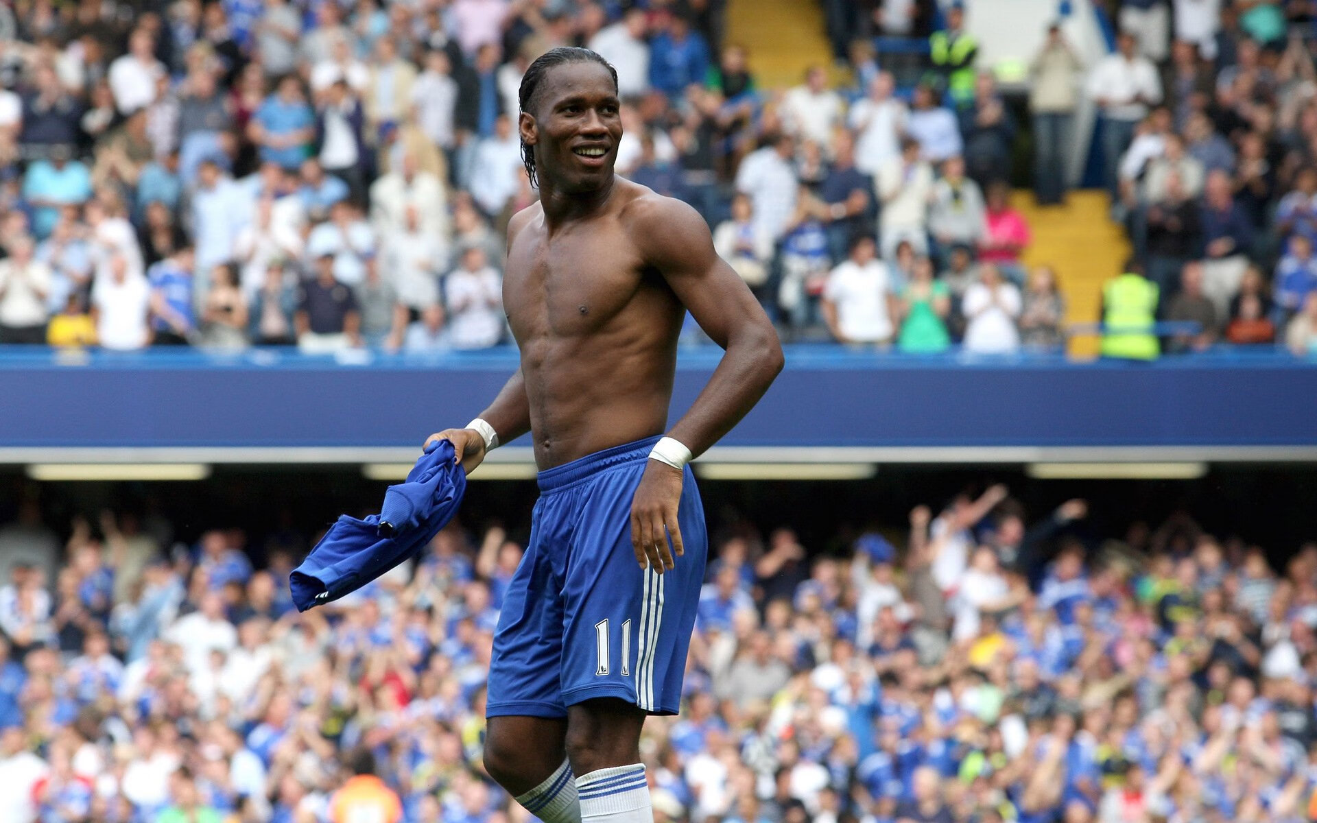 克罗地亚骑手奥利维亚·马尔顿·米哈尔迪内茨在2024年国际马术联合会世界障碍赛中获得第六名,展现出色表现。